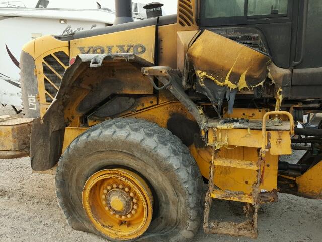 VCE0L70FJ00026248 - 2011 VOLVO L70F YELLOW photo 6