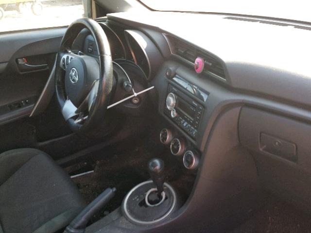 JTKJF5C71B3009020 - 2011 TOYOTA SCION TC 黑色 照片 9