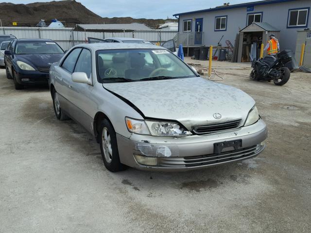 JT8BF28G6W0115374 - 1998 LEXUS ES 300 BEIGE photo 1