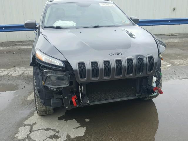 1C4PJMBSXFW687219 - 2015 JEEP CHEROKEE T GRAY photo 9