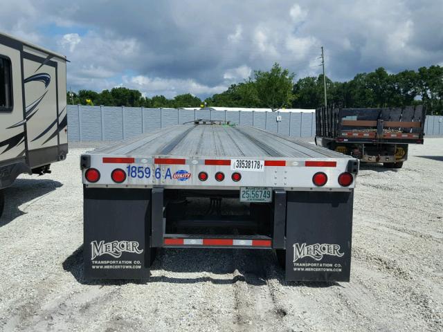 1UYFS2486J5377101 - 2018 UTILITY TRAILER SILVER photo 5
