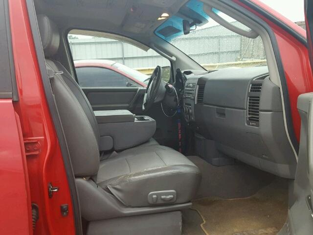 1N6BA07A26N506622 - 2006 NISSAN TITAN XE RED photo 5