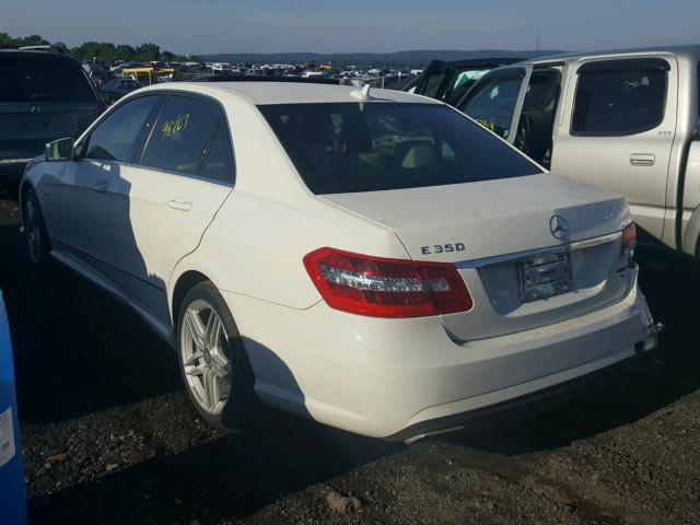 WDDHF5KB7CA568439 - 2012 MERCEDES-BENZ E 350 WHITE photo 3