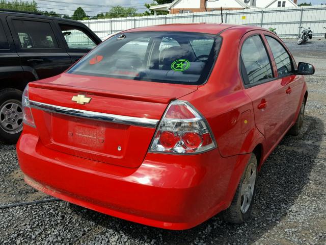 KL1TD56E79B355256 - 2009 CHEVROLET AVEO LS RED photo 4