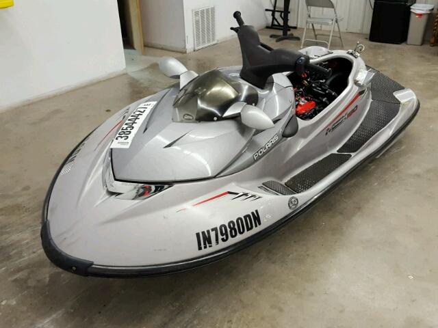 USPLE33738C404 - 2004 POLARIS JET SKI SILVER photo 2