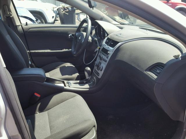 1G1ZH57B49F163855 - 2009 CHEVROLET MALIBU 1LT 银色 照片 5