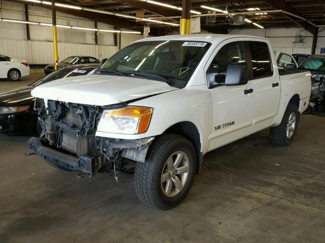 1N6BA0EC8CN313276 - 2012 NISSAN TITAN S WHITE photo 2