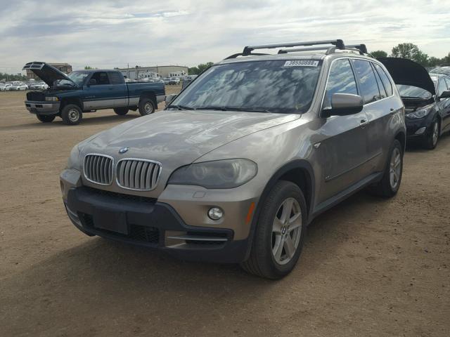 5UXFE83548L162448 - 2008 BMW X5 4.8I BROWN photo 2