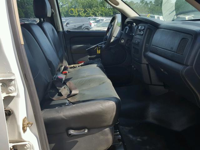 3D7KA28D64G256384 - 2004 DODGE RAM 2500 S WHITE photo 5