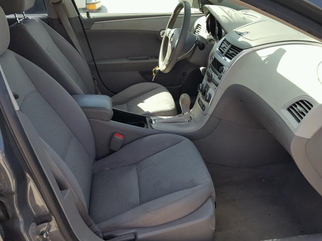 1G1ZG57B09F208258 - 2009 CHEVROLET MALIBU LS 灰色 照片 5