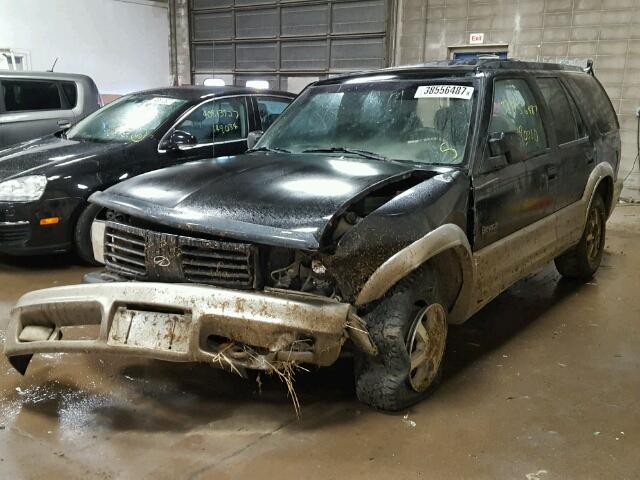 1GHDT13W1Y2346485 - 2000 OLDSMOBILE BRAVADA BLACK photo 2