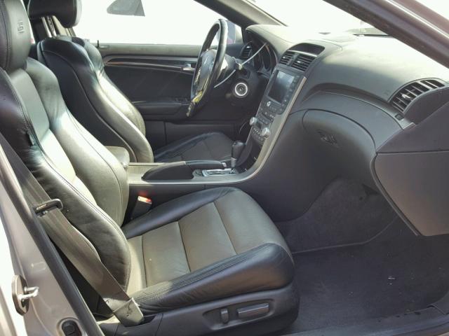 19UUA76538A035763 - 2008 ACURA TL TYPE S SILVER photo 5