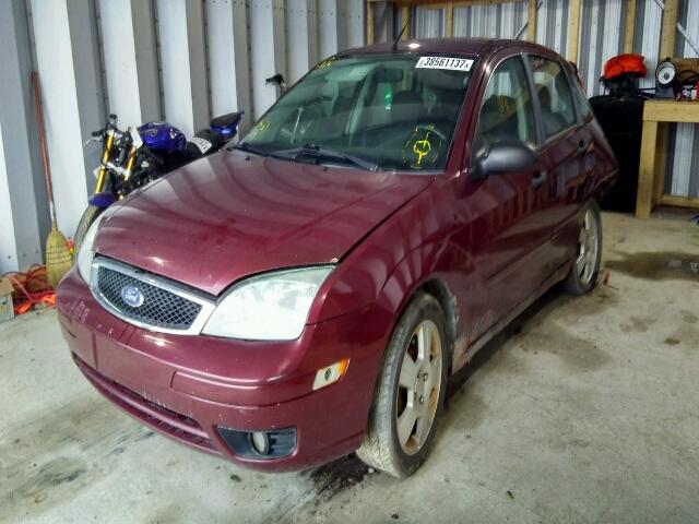 1FAFP37N17W159289 - 2007 FORD FOCUS BURGUNDY photo 2