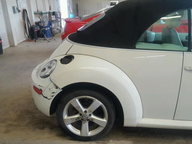 3VWFF31Y47M413414 - 2007 VOLKSWAGEN NEW BEETLE თეთრი ფოტო 9