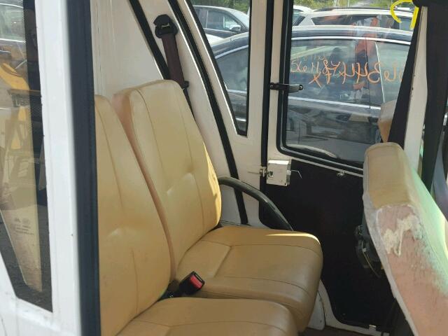 52RB40024DG004922 - 2013 STAR STARSHUTTL WHITE photo 6