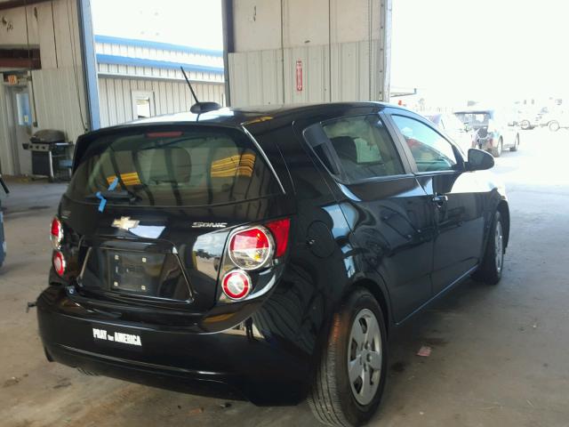 1G1JA6SHXG4154623 - 2016 CHEVROLET SONIC LS 黑色 照片 4