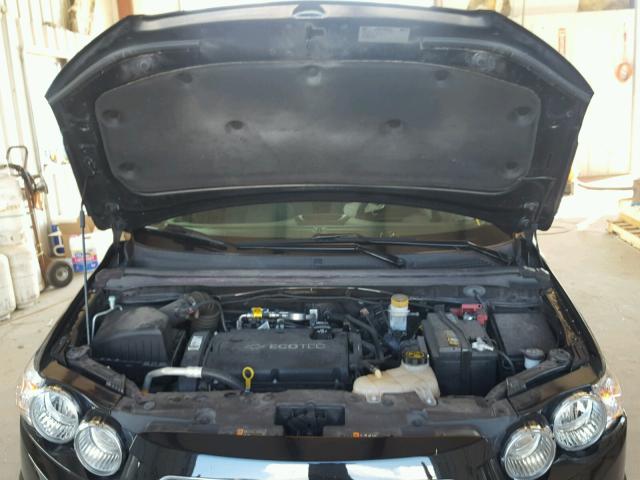 1G1JA6SHXG4154623 - 2016 CHEVROLET SONIC LS 黑色 照片 7