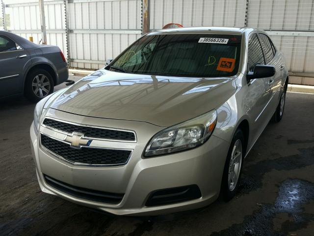 1G11A5SA0DF315879 - 2013 CHEVROLET MALIBU LS ოქროსფერი ფოტო 2