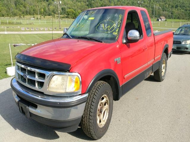 1FTZX17W8WNB72453 - 1998 FORD F150 RED photo 2