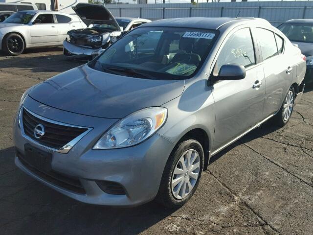 3N1CN7AP9DL838400 - 2013 NISSAN VERSA S SILVER photo 2