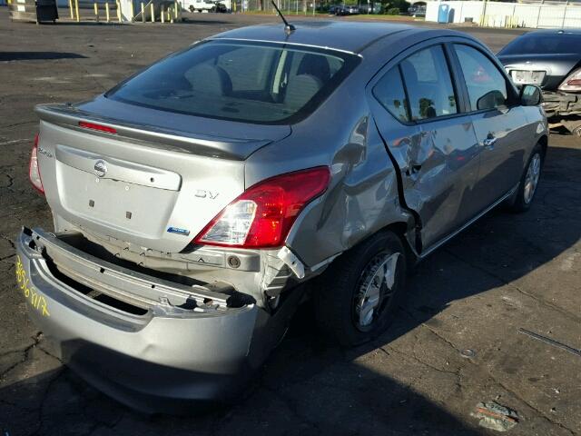 3N1CN7AP9DL838400 - 2013 NISSAN VERSA S 银色 照片 4