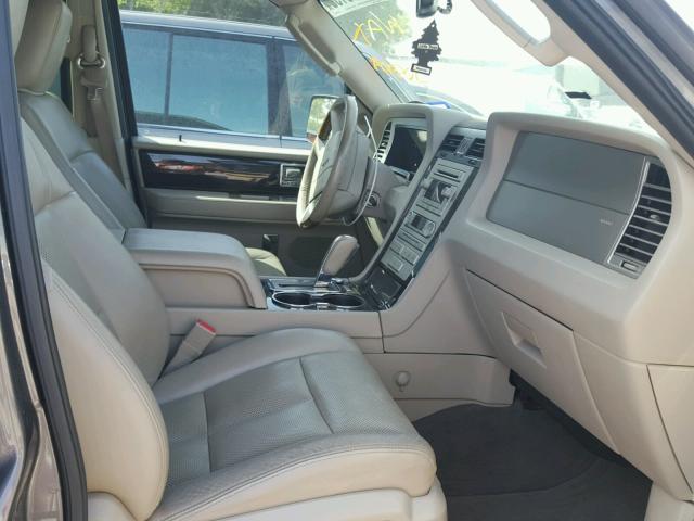 5LMJJ2J59AEJ05009 - 2010 LINCOLN NAVIGATOR 石墨色 照片 5