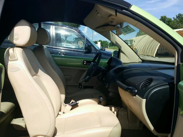 3VWCM31Y05M362791 - 2005 VOLKSWAGEN NEW BEETLE მწვანე ფოტო 5