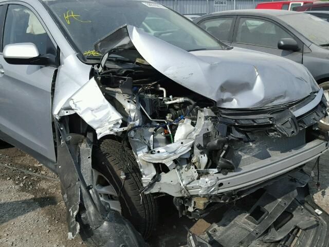 2HKRM4H42GH135262 - 2016 HONDA CR-V SE SILVER photo 9