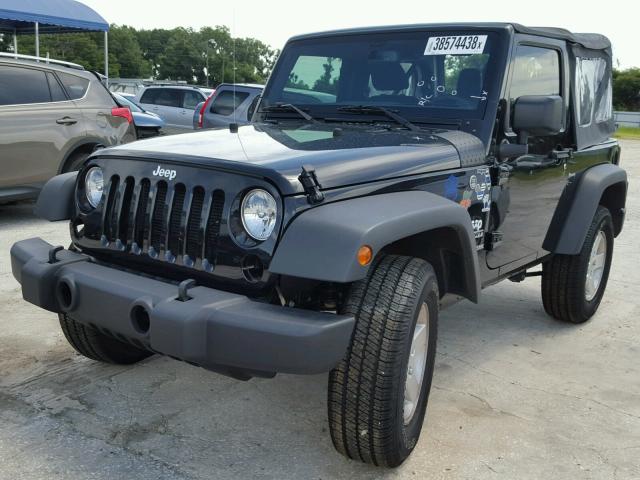 1C4AJWAGXJL820473 - 2018 JEEP WRANGLER S BLACK photo 2