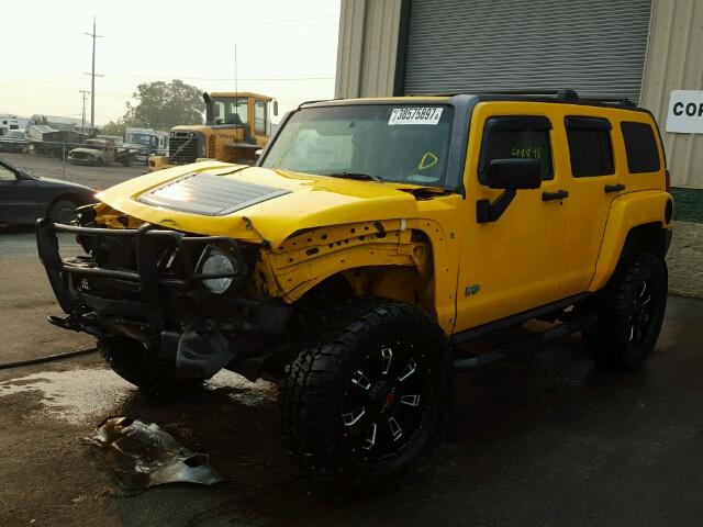 5GTDN136268320612 - 2006 HUMMER H3 YELLOW photo 2