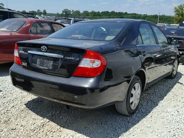 4T1BE32K14U304233 - 2004 TOYOTA CAMRY LE BLACK photo 4