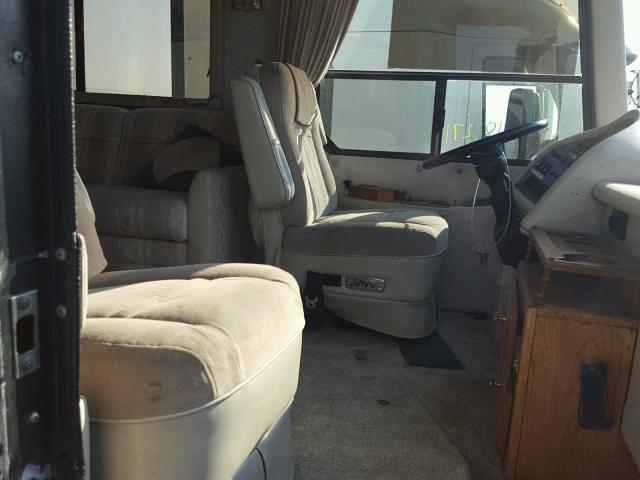 1RF120616R1010742 - 1994 ROADMASTER RAIL EXECUTIVE/ BROWN photo 5