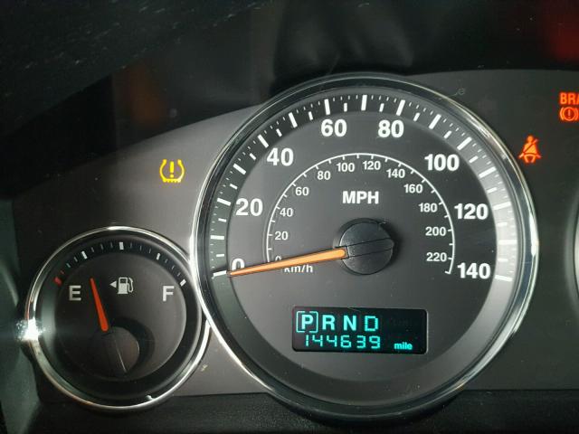 1J8HH58P17C673536 - 2007 JEEP COMMANDER 灰色 照片 8