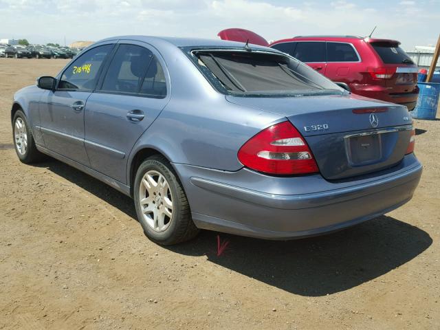 WDBUF82J64X120739 - 2004 MERCEDES-BENZ E 320 4MAT BLUE photo 3