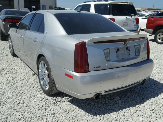 1G6DX67D470117618 - 2007 CADILLAC STS-V SILVER photo 3