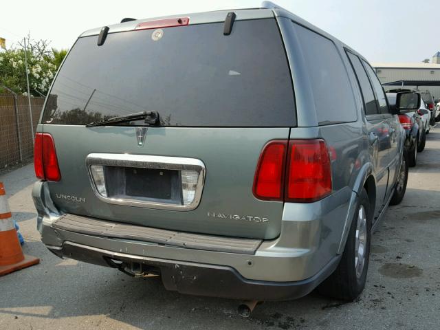 5LMFU27506LJ16231 - 2006 LINCOLN NAVIGATOR GREEN photo 4