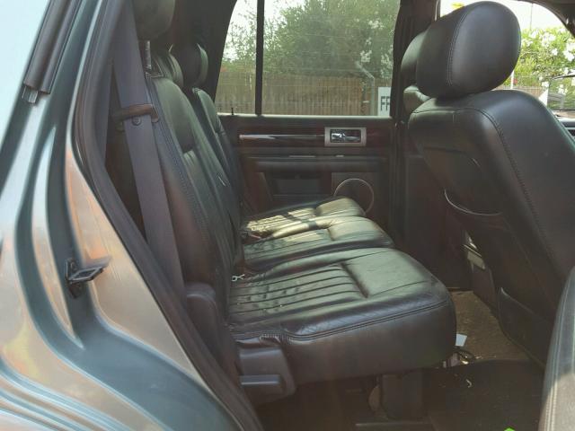5LMFU27506LJ16231 - 2006 LINCOLN NAVIGATOR GREEN photo 6