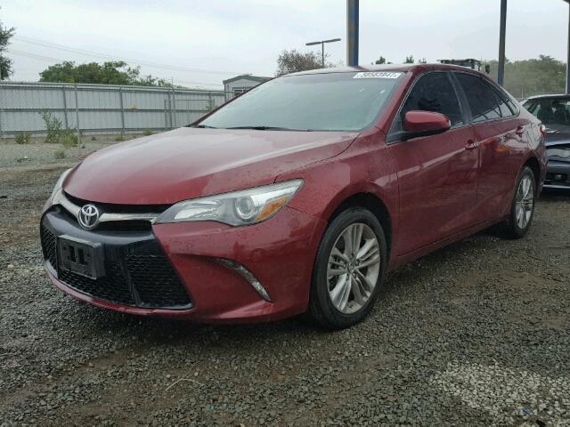 4T1BF1FK2GU502982 - 2016 TOYOTA CAMRY LE BURGUNDY photo 2