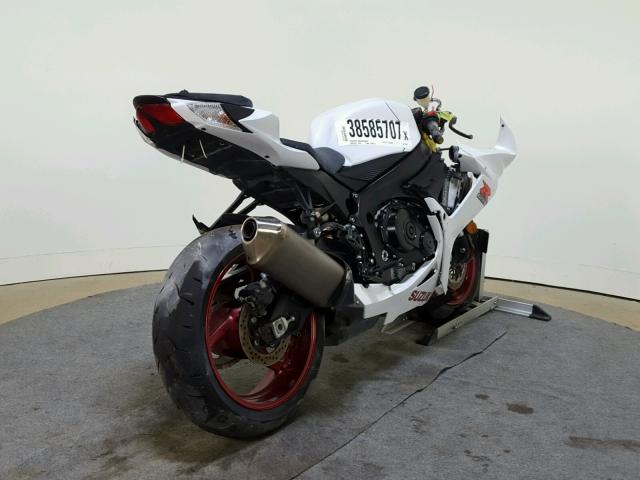 JS1GR7MA8H2100504 - 2017 SUZUKI GSX-R750 WHITE photo 8