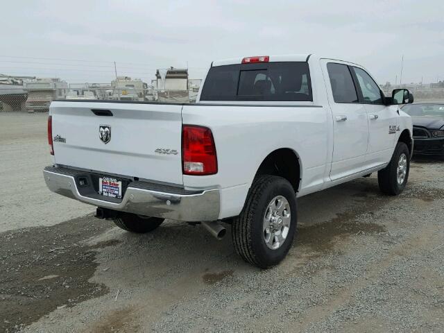 3C6UR5DL1HG561363 - 2017 RAM 2500 WHITE photo 4