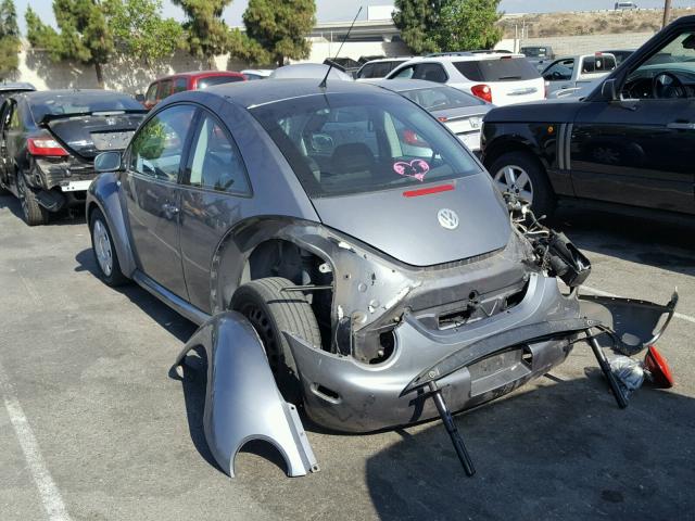 3VWCK21C72M451323 - 2002 VOLKSWAGEN NEW BEETLE 灰色 照片 3
