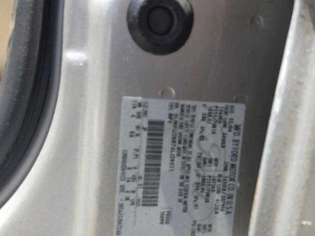 5LMFU28R74LJ29511 - 2004 LINCOLN NAVIGATOR SILVER photo 10