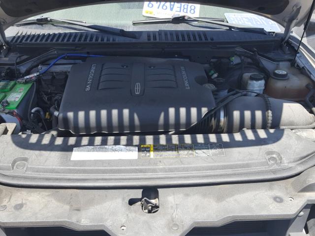 5LMFU28R74LJ29511 - 2004 LINCOLN NAVIGATOR SILVER photo 7