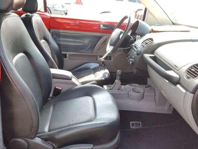 3VWCM31Y84M317287 - 2004 VOLKSWAGEN NEW BEETLE 红色 照片 5
