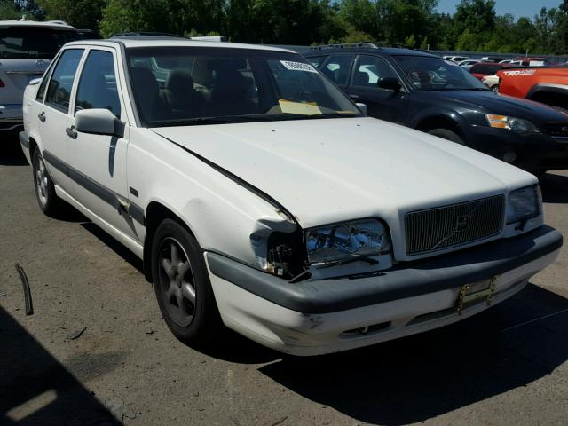 YV1LS5511S2225065 - 1995 VOLVO 850 BASE WHITE photo 1