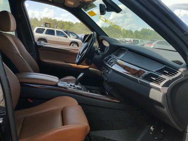 5UXFE83519L169326 - 2009 BMW X5 XDRIVE4 BLACK photo 5