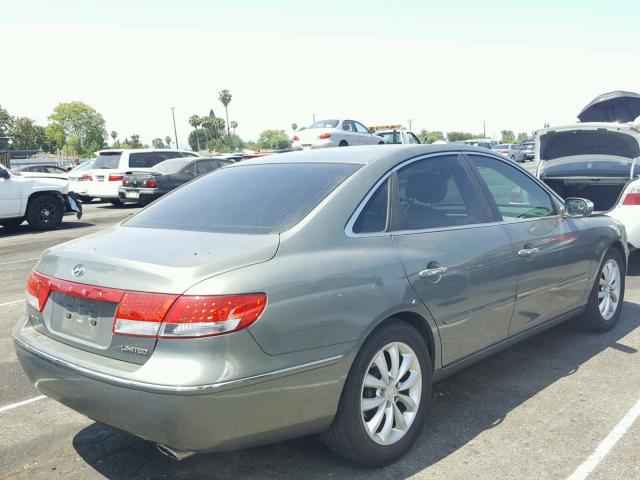 KMHFC46F77A184745 - 2007 HYUNDAI AZERA SE GRAY photo 4