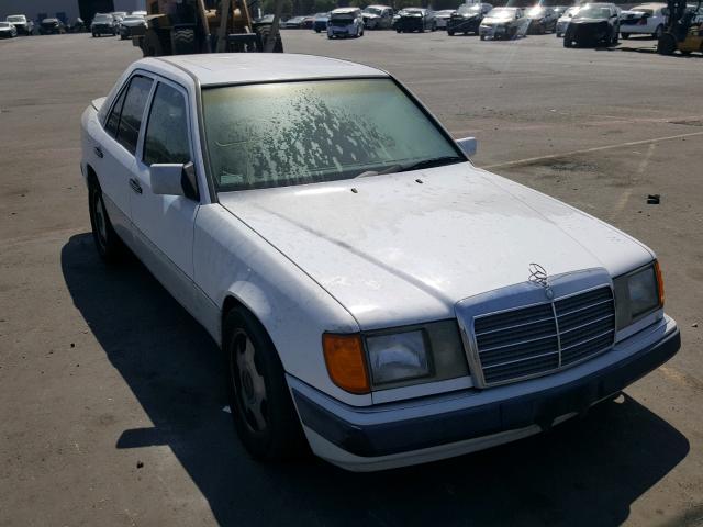 WDBEA26D6NB768438 - 1992 MERCEDES-BENZ 300 E 2.6 WHITE photo 1