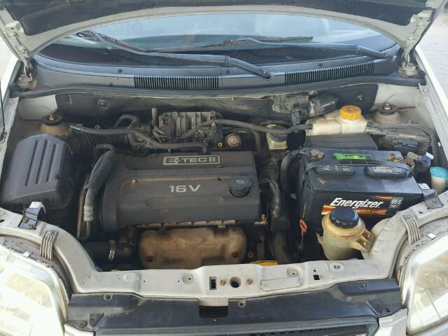 KL1TD56696B621932 - 2006 CHEVROLET AVEO BASE Մոխրագույն լուսանկար 7