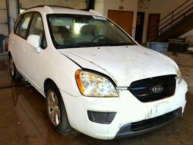 KNAFG525X77071717 - 2007 KIA RONDO BASE WHITE photo 1